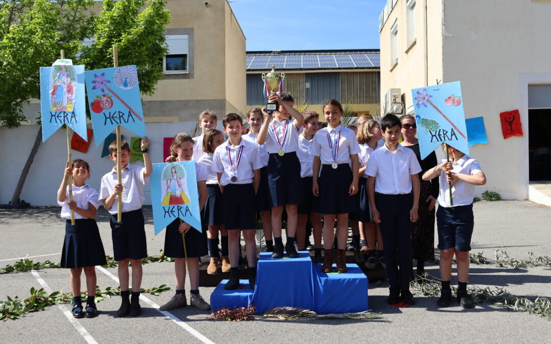 La classe des CM gagne les olympiades 2025 !
