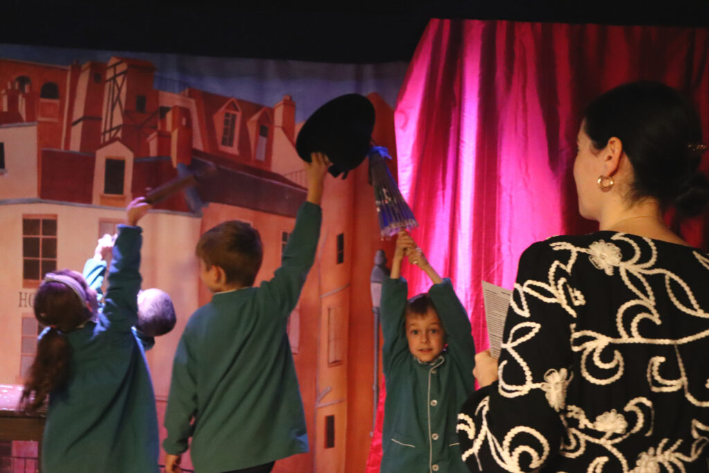 Le théâtre sur scène